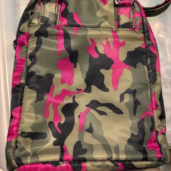 NEW without tags - Lug Pitter Patter - Camo Orchid - Picture 3 of 4